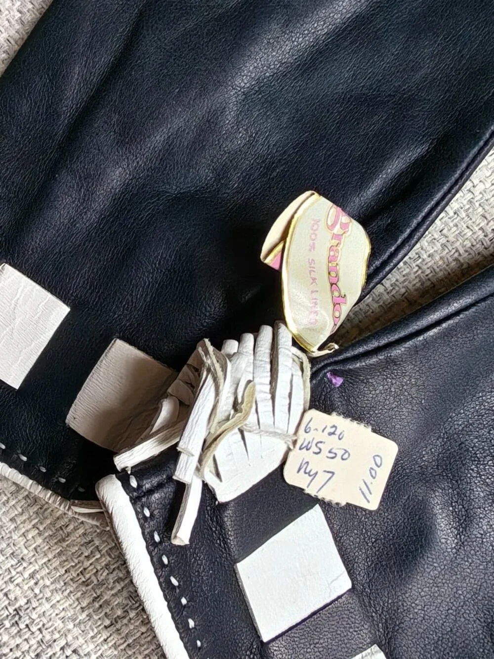 Grandoe vintage women